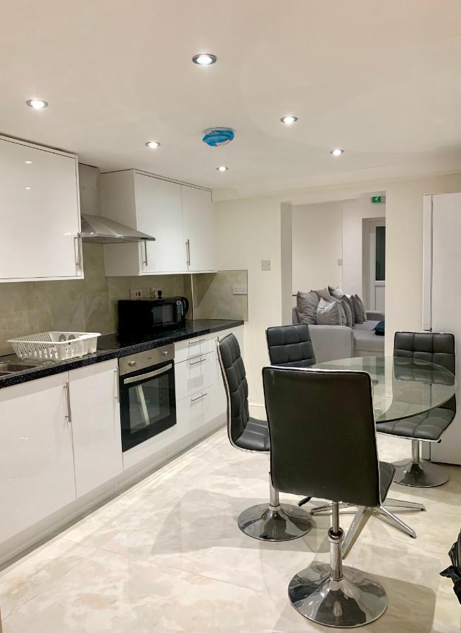 Stylish En Suite Double Room Kensington London Exterior photo